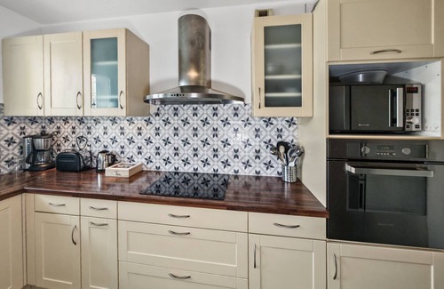 Suresnes Apartamento | Apartment 3 Rooms in Suresne | Paris - La Defense