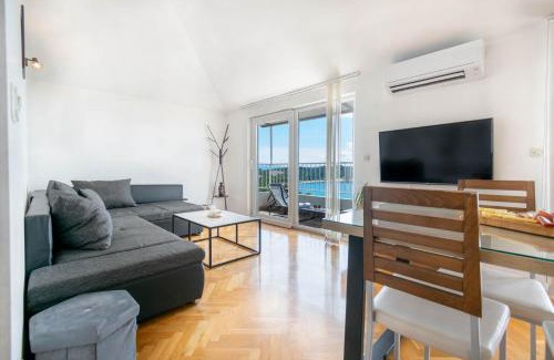 Donja luka Apartamento | Apartment 30 m from Beach,Makarska,Marija