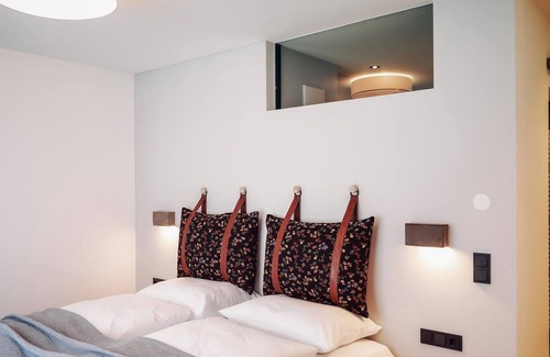 Mittelberg Apartamento | ApARTment 4 - 4 bedrooms, 3 showers / toilets, south-facing terrace - WalserART
