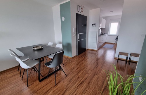Selce Apartamento | Apartment (4-5 persons) with sea view (250m to the beach) and air conditioning