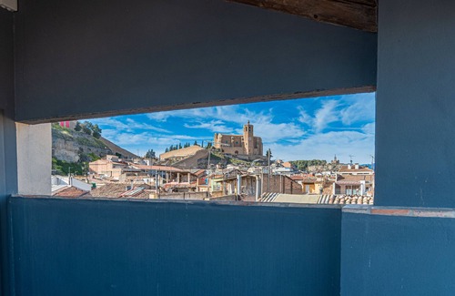 Balaguer Apartamento | Apartment '4 People -1' with Shared Terrace, Wi-Fi and Air Conditioning