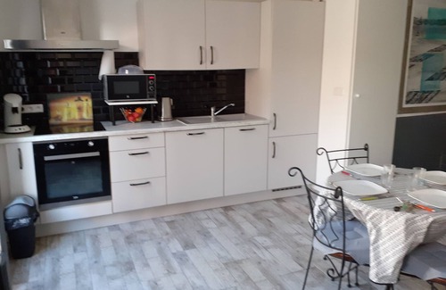 Marseillan Condominio | Apartment 4 per close to the sea