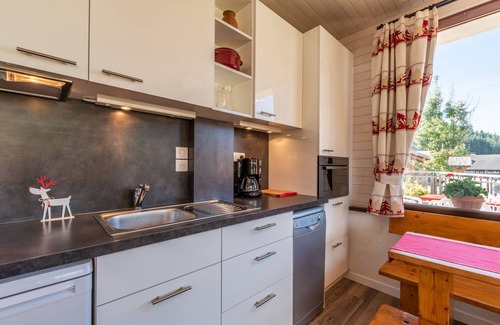 Les Gets Apartamento | Apartamento para 4 personas al pie de la ladera de esquí La Turche con terraza hacia el sur y vistas a la montaña.