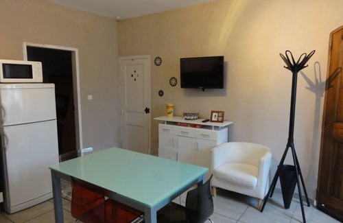 Salin-de-Giraud Apartamento | Apartamento 4 pers. con jardín en la Camarga: playas, naturaleza, kitesurf, wifi