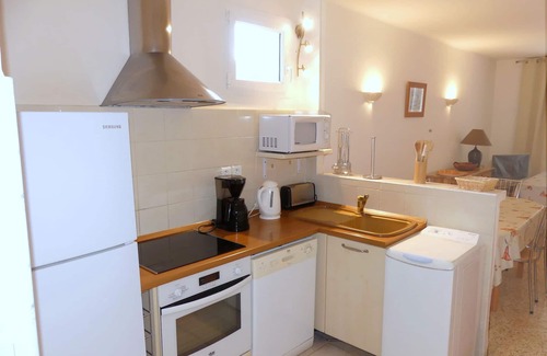 Tiuccia Apartamento | APARTMENT (4Rooms) IMPRENABLE VIEW "PIEDS DANS L'EAU N°5 (sleeps 4 to 8)