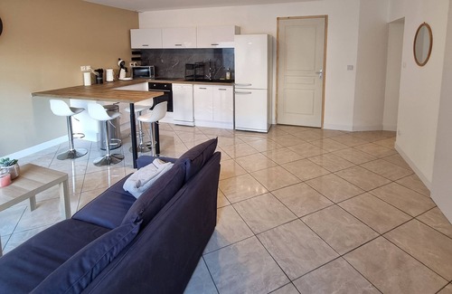 Chavanay Apartamento | Apartment 50 m² 4 persons with terrace