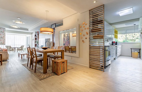 Jurere Internacional Apartamento | Apartment 500m from P12 in Jurerê #JA25D