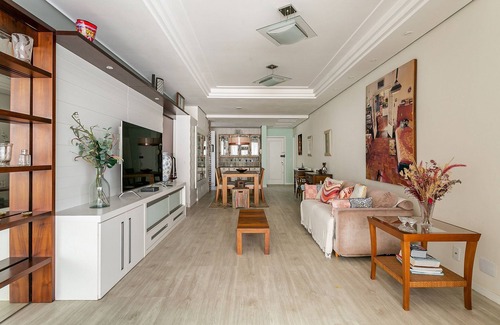 Jurere Internacional Apartamento | Apartment 500m from P12 in Jurerê #JA25D