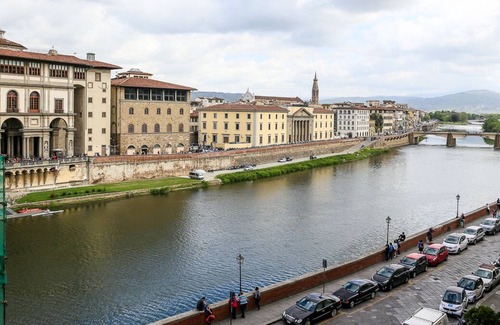 San Niccolo Apartamento | Apartment 6 double, triple, quadruple rooms - beautiful view over the Arno river