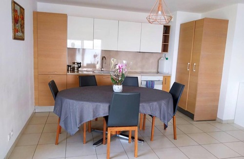 Neuvecelle Apartamento | Apartment 6 pax, center/beach, for families