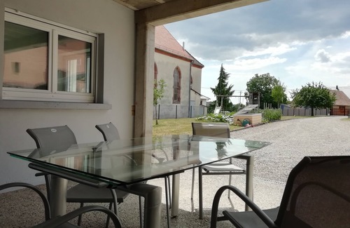 Dimbsthal Casa | Apartamento de 6 a 8 personas con zona exterior.