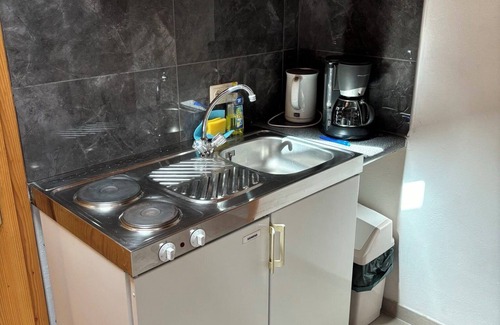 Frasdorf Apartamento | Apartamento para 4 personas, 65 metros cuadrados, ático, balcón, 1 dormitorio, sala de estar / dormitorio, cocina
