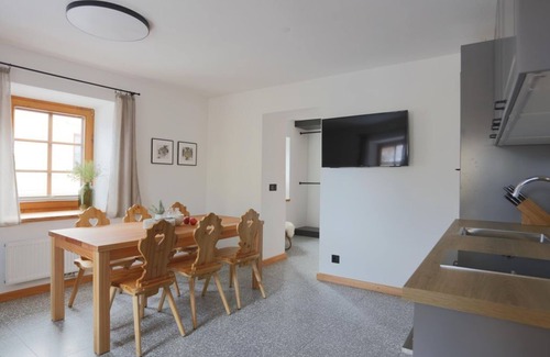 Mauterndorf Apartamento | Apartment 7 pers., 2 x bathroom with WC, 3 bedrooms - Schneiderhaus