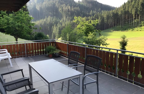Hornberg Apartamento | Apartment '80 sqm' with Mountain View, Private Terrace and Wi-Fi