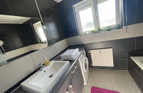 Saint-Louis Apartamento | APARTMENT 85m2 5KM FROM BASEL ON THE 1st FLOOR IN A VERY QUIET AREA