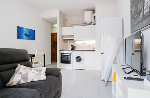 Doctor Barraquer-Grupo Renfe-Policlinico Apartamento | Apartamento 'A 2 minutos de la Alameda' con Wi-Fi y aire acondicionado