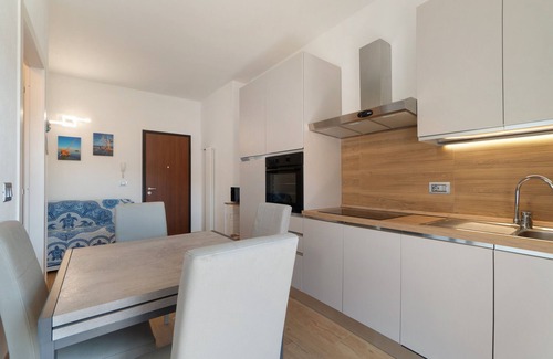 Varazze Apartamento | Apartamento 'A Prima Vista Varazze' con Vista al Mar, Wi-Fi y Aire Acondicionado