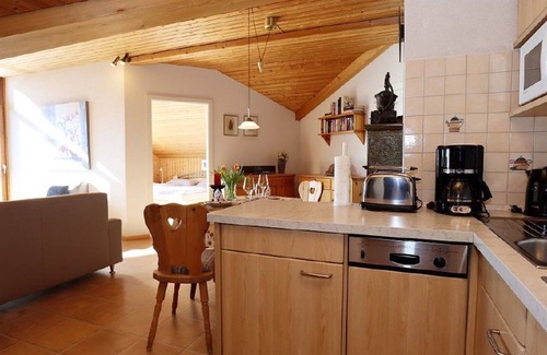 Hoechenschwand Apartamento | Apartamento 'Abendsonne' con vistas a la montaña, balcón y Wi-Fi