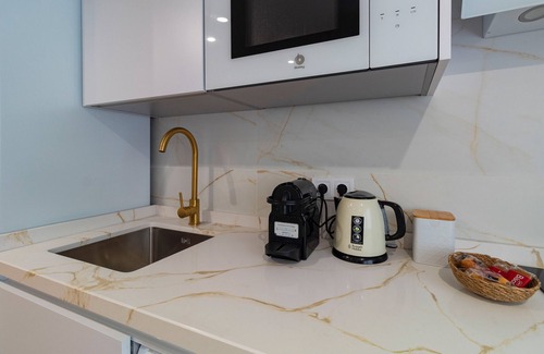 La Corza Apartamento | Apartment 'Acogedor Piso Junto Sta Justa 3' with Wi-Fi and Air Conditioning