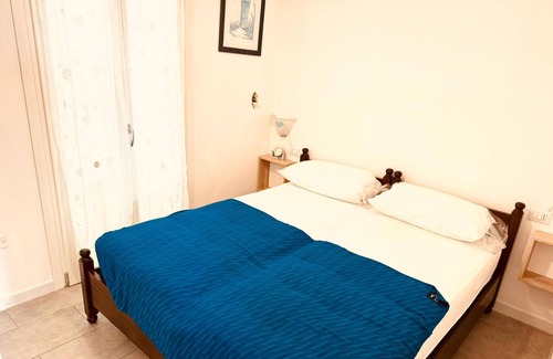 Castelsardo Apartamento | Apartment 'Ad Occhi Aperti' with Sea View, Wi-Fi and Air Conditioning