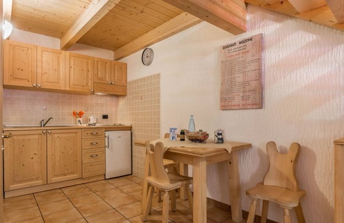 Pinzolo Apartamento | Apartamento 'Adamello 14' con Wi-Fi