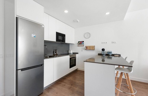 Torre del Mar Apartamento | Apartamento 'Adhara 053' con vistas al mar, Wi-Fi y aire acondicionado