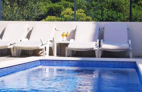Businci Apartamento | Apartment Adria Relax with private heated pool