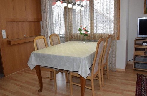 Lenk Apartamento | Apartment Aegertenstrasse 18 # 1