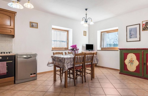 Transacqua Apartamento | Apartamento 'Agritur Alle Quattro Stagioni' con vistas a la montaña y jardín