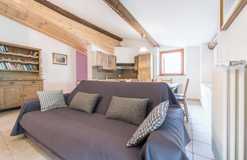 Canale di Tenno Apartamento | Apartamento Agriturismo "Al Gallo Nero Lilla" cerca del Lago de Garda con jardín y Wi-Fi