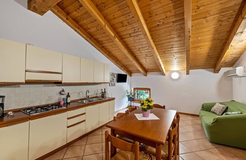 Montioni Apartamento | Apartamento "Agriturismo Colombare Teboi Trilo" con vistas a la montaña, piscina compartida y Wi-Fi