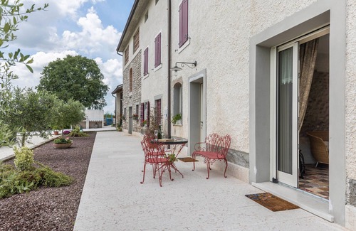 Sona Apartamento | Apartamento 'Agriturismo Tenuta Corte Tese' con jardín compartido y aire acondicionado