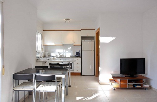 Denia Apartamento | Apartamento "Albatros" cerca del mar con piscina compartida y Wi-Fi