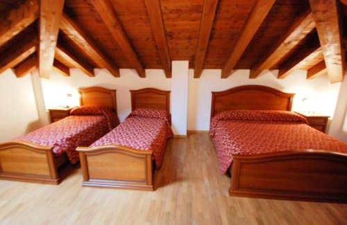 Barcis Apartamento | Apartment Albergo Diffuso - Cjasa Fantin by Interhome