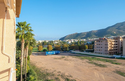 El Albir Apartamento | Apartamento "Alborada Golf 1 3c Spaniahome" con vistas a la montaña, piscina compartida y Wi-Fi