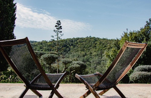 Vidreres Casa | Apartment Alegria is in beautiful country house in the middle of the forest with large pool