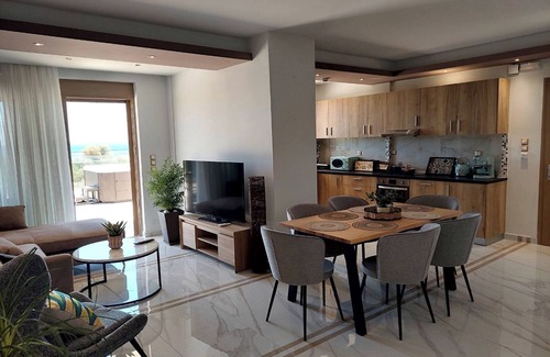 Kolymbia Apartamento | Apartamento 'Alexa 3' con terraza privada, Wi-Fi y aire acondicionado