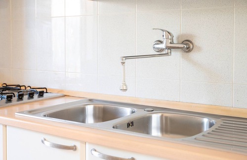 Otranto Apartamento | Apartamento 'Alimini - 3' con terraza privada, Wi-Fi y aire acondicionado
