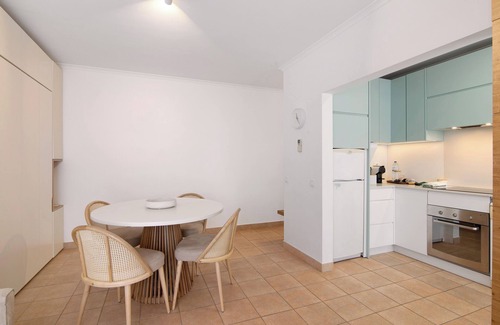 Conceicao e Cabanas de Tavira Apartamento | Apartamento 'Almadrava' con piscina compartida, Wi-Fi y aire acondicionado