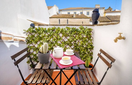 Evora Apartamento | Alquiler de habitaciones / Piso Compartido