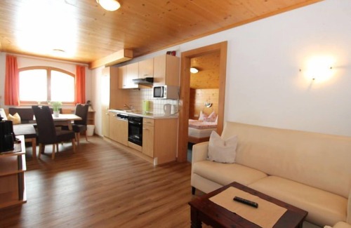 Gerlosbergeben Apartamento | Apartamento Alpin by Interhome