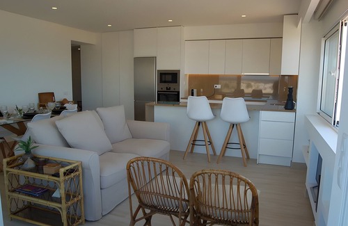 Torralta Apartamento | Apartamento 'Alvor Sunset' con vistas al mar, Wi-Fi y aire acondicionado