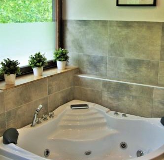 Weststadt Apartamento | Apartment am Römerkreis