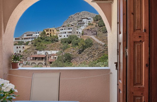 Kamari Apartamento | Apartamento 'Amphitrite - Standard' con vistas al mar, Wi-Fi y aire acondicionado