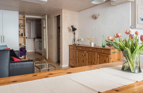 Altstadt Apartamento | Apartamento "Angelika" en Casa del Patrimonio Urbano cerca del Lago de Constanza con Wi-Fi y Patio