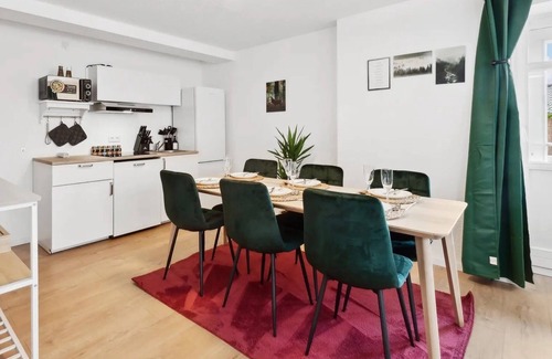 Craula Apartamento | Apartamento 'Apartments Am Hainich - Elsbeere' con terraza compartida, jardín privado y Wi-Fi