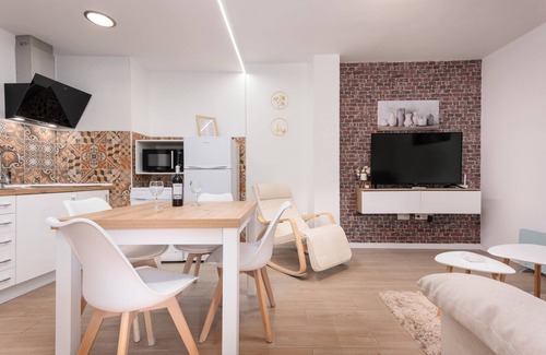Ronda Apartamento | Apartamento 'Apartamento Margari' con Wi-Fi y aire acondicionado