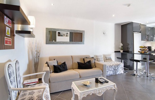 Praia da Rocha Apartamento | Apartamento 'Apartamento Freire' con balcón, Wi-Fi y aire acondicionado