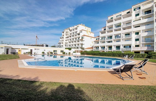 Portimao Apartamento | Apartamento 'Apartamento Mar A Vista' con vistas al mar, Wi-Fi y aire acondicionado