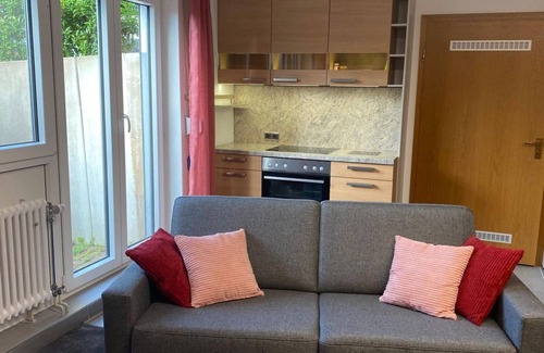 Warmbronn Apartamento | Apartment/apartment, shower, WC, 1 bedroom - TeamWerk